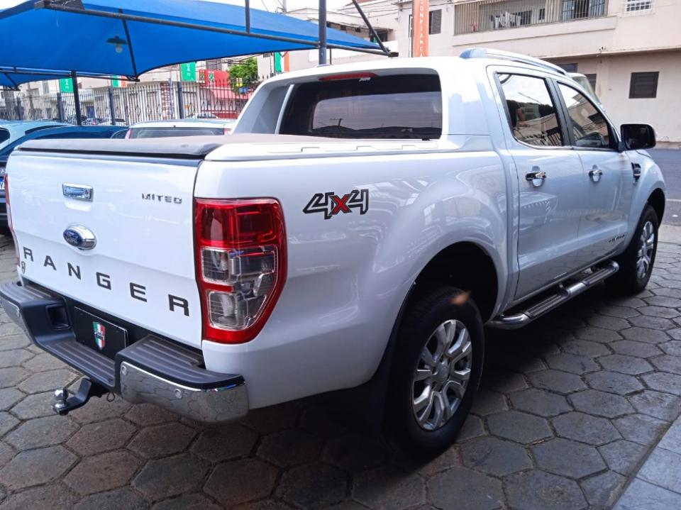 Ranger / LIMITED 4X4 CD 20V DIESEL 3.2 4P AUTOMÁTICO