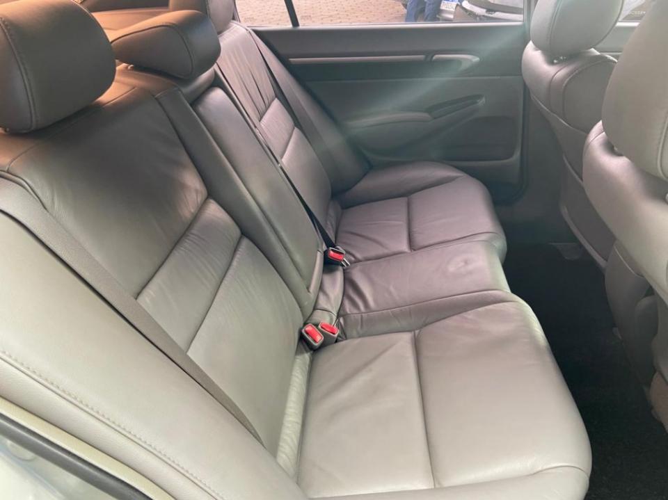 Civic / Sedan Lxs 1.8/1.8 Flex 16v Aut. 4p